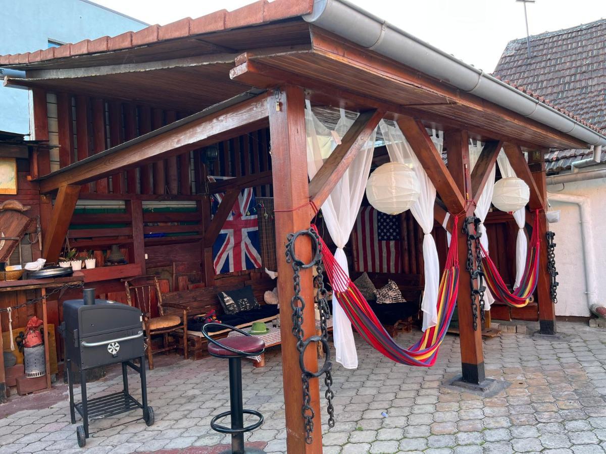 Guest House Eden Bihac Bagian luar foto