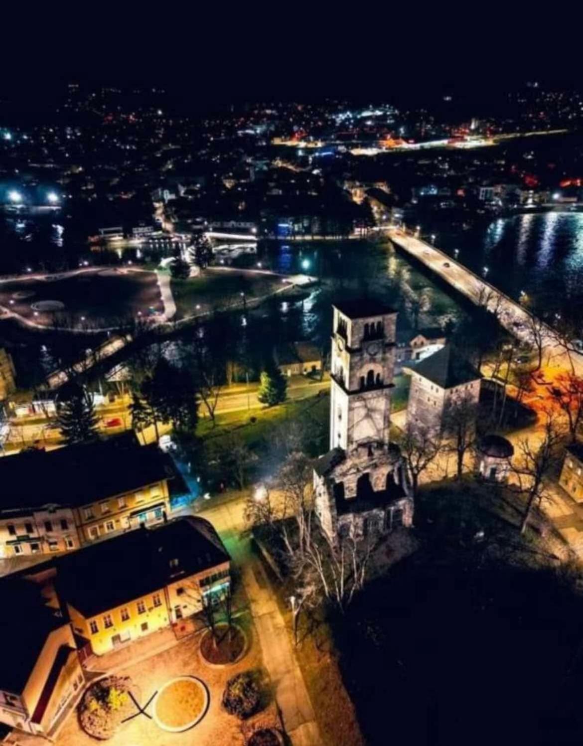 Guest House Eden Bihac Bagian luar foto