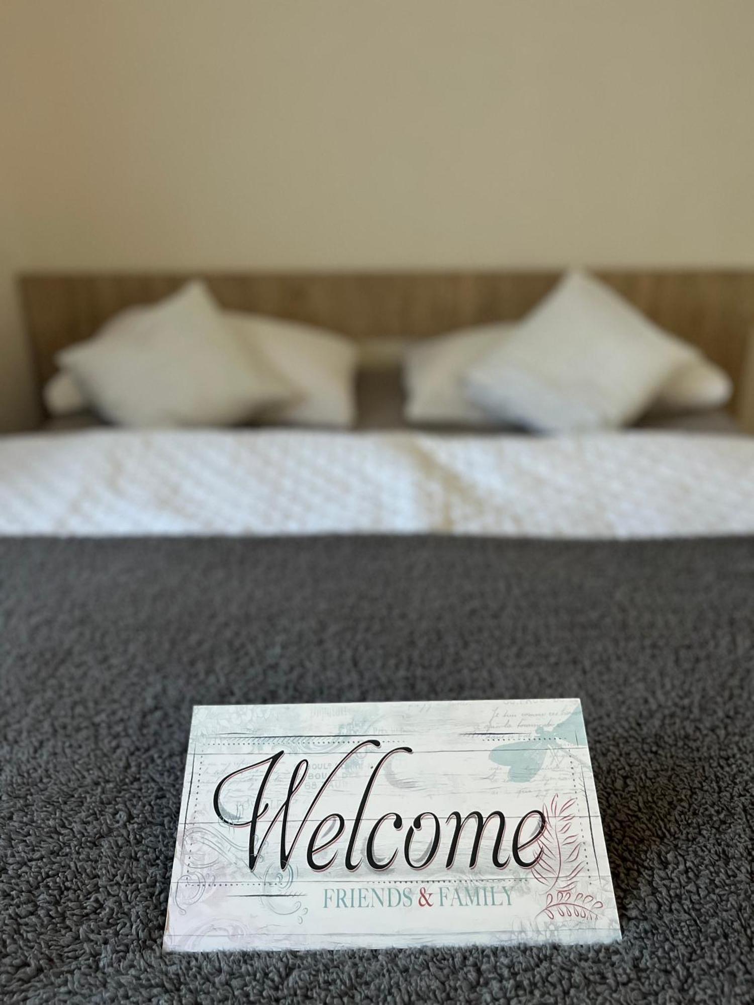 Guest House Eden Bihac Bagian luar foto